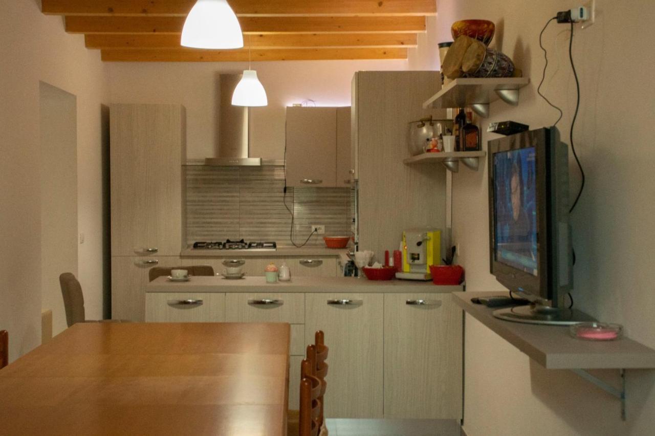 B&b villa Arena Zingarello Exteriör bild